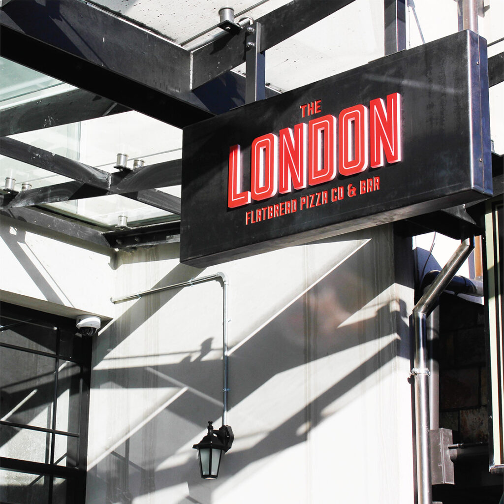 The London Restaurant // Pan sign